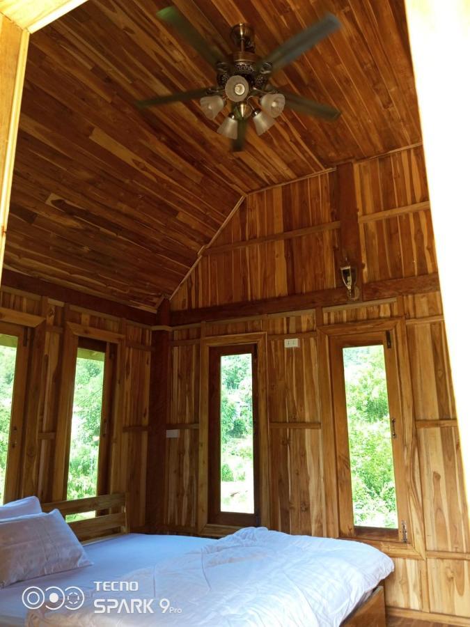 Eco Farm Stay And Hostel Nong Khiaw ภายนอก รูปภาพ