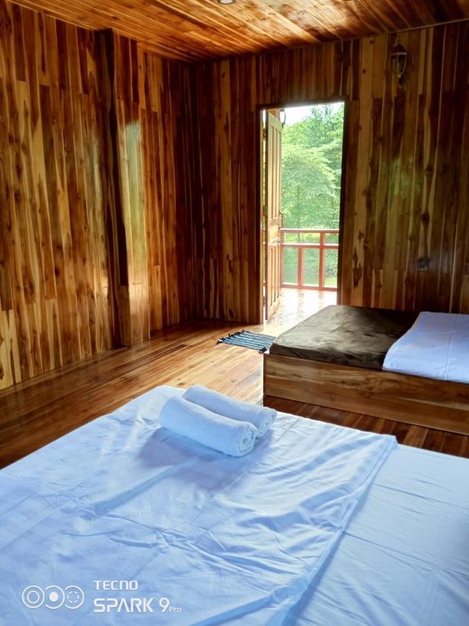 Eco Farm Stay And Hostel Nong Khiaw ภายนอก รูปภาพ