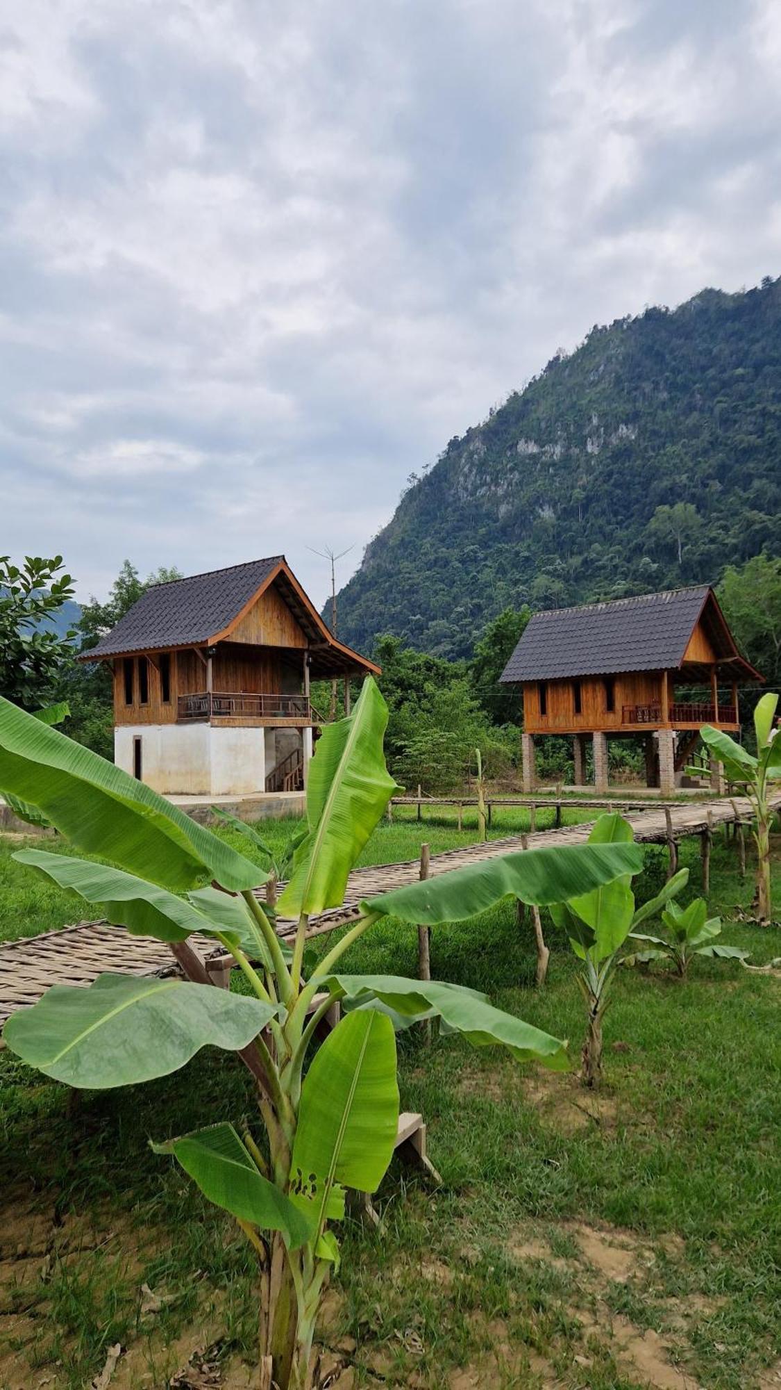 Eco Farm Stay And Hostel Nong Khiaw ภายนอก รูปภาพ