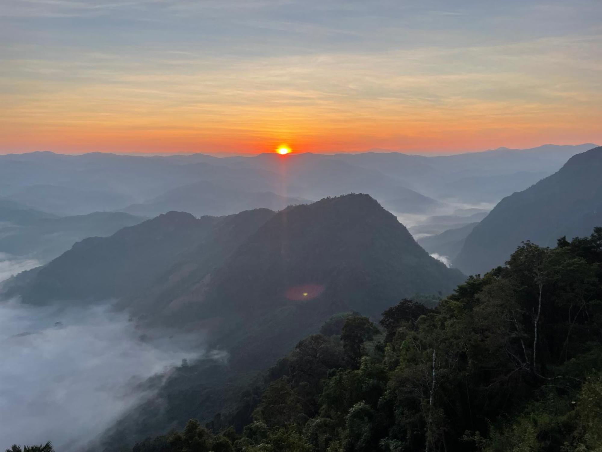Eco Farm Stay And Hostel Nong Khiaw ภายนอก รูปภาพ